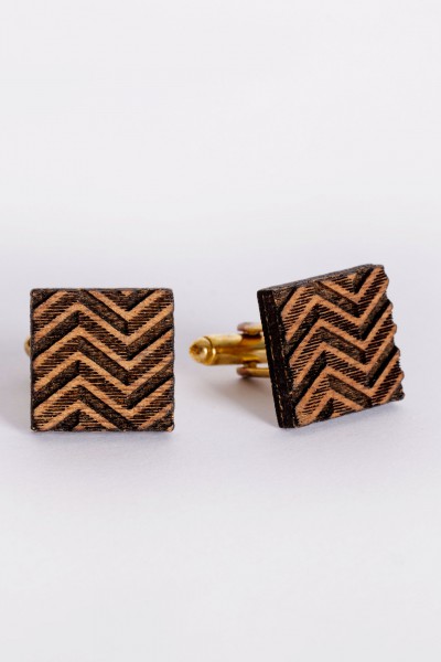 Chevron Bold
